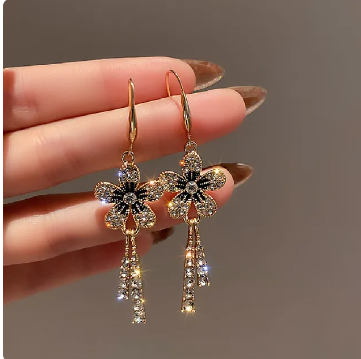 Aretes Floral Elegance